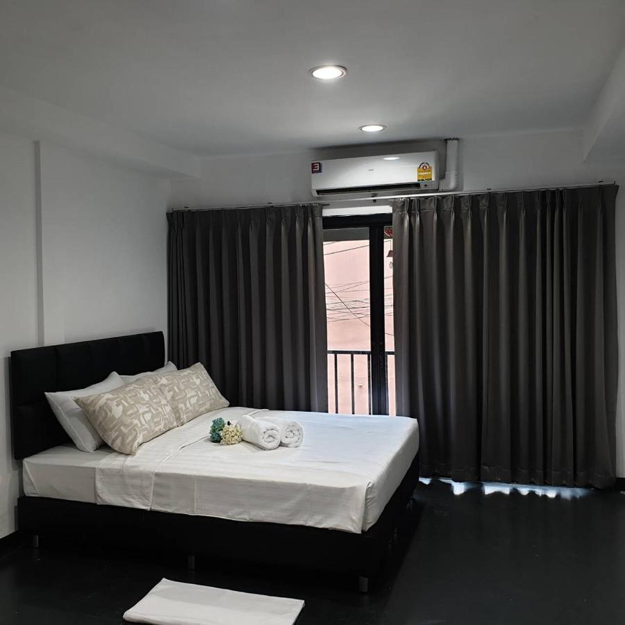 V30 Sukhumvit Hotel Bangkok Exterior foto